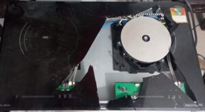 Bếp Từ Bị Vỡ Mặt Kính