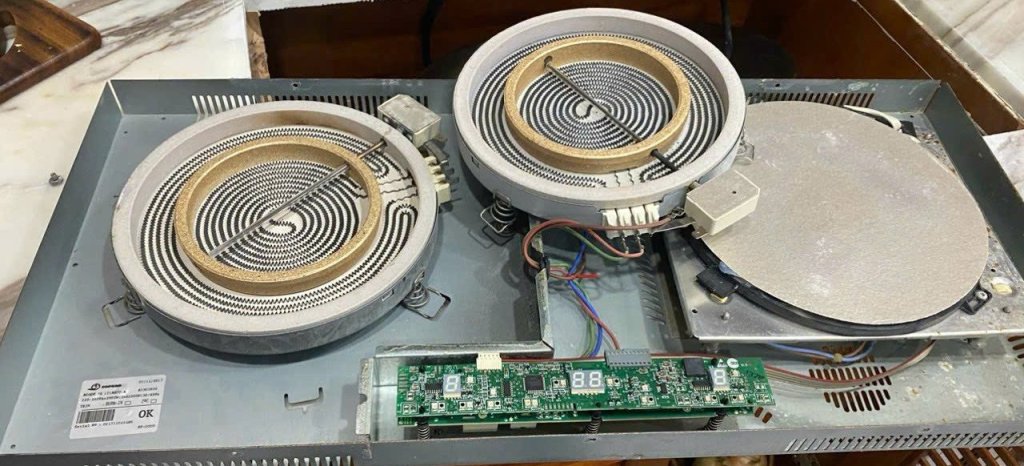Chuyên Sửa Bếp Từ Bếp Điện Từ Tại Nhà Dĩ An Bình Dương