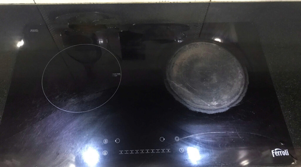 trung tâm bảo hành bếp điện từ Ferroli