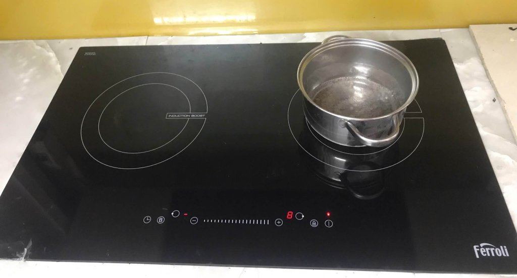 Sửa Bếp Từ Ferroli Tại Nhà TPHCM