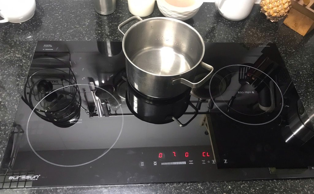 Chuyên Thay Mặt Kính Bếp Từ Eurosun Tại Nhà Toàn Quốc