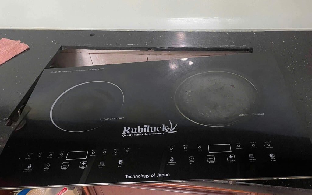 Chuyên Thay Mặt Kính Bếp Từ Rubiluck Tại Nhà Toàn Quốc