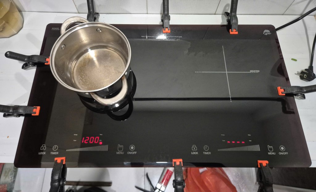 Thay Mặt Kính Bếp Từ iruka